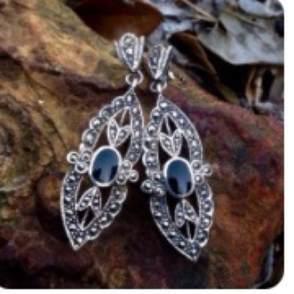Elegant .925 Sterling Silver and Black Onyx Art Deco Earrings